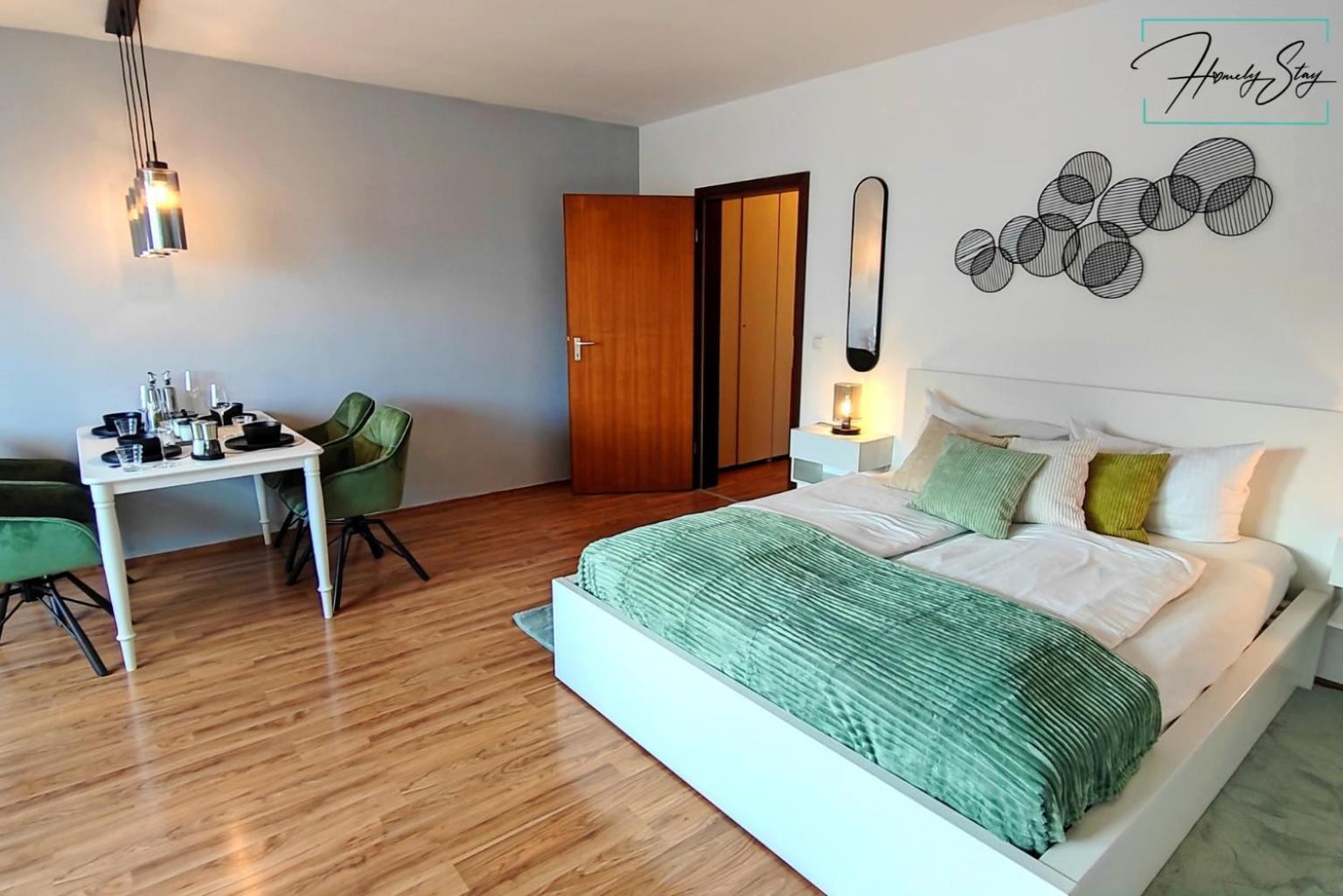Homely Stay Serenity Greens - Stylisch Studio-Apartment With Kitchen - 10 Min To Central Station, Pet Friendly Múnich Exterior foto